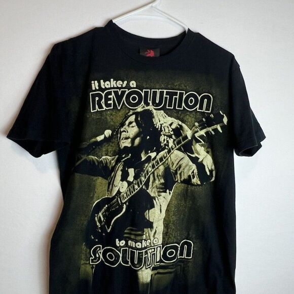 Zion Rootswear Bob Marley 2008 It Takes Revolution To Make Solution T-Shirt - Picture 1 of 4